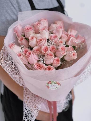 Pink Rose Bouquet