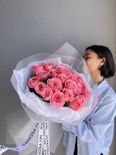 Pink Rose Bouquet